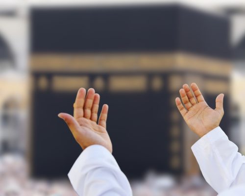 Muslim,Praying,To,Allah,In,Front,Of,Kaaba.,Islam,Iconic